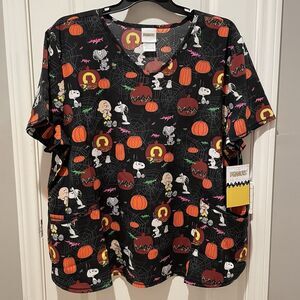 Medical Scrubs Peanuts Snoopy Charlie Brown Halloween Women’s Plus Size 3X NEW